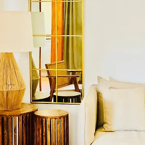 Canaryislandshost L Surfside Apartment Famara